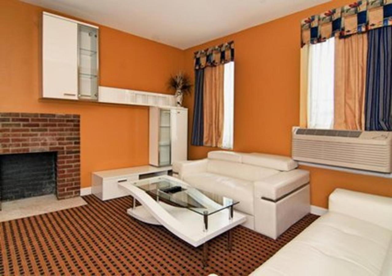 The Prince Hotel Tunkhannock Екстериор снимка